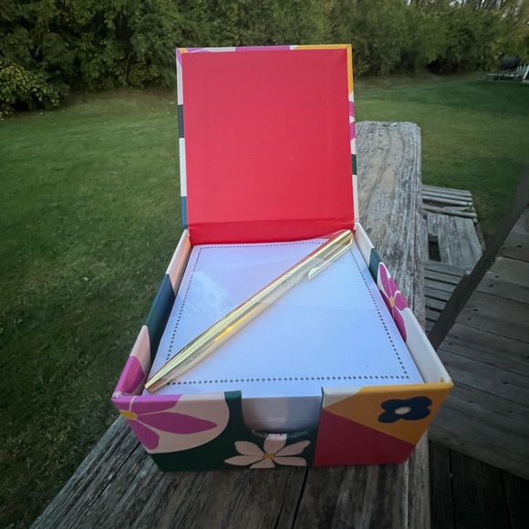 Lady Jane Modern Mom Geo Flora Memo Note Box With Pen. - Picture 7 of 8